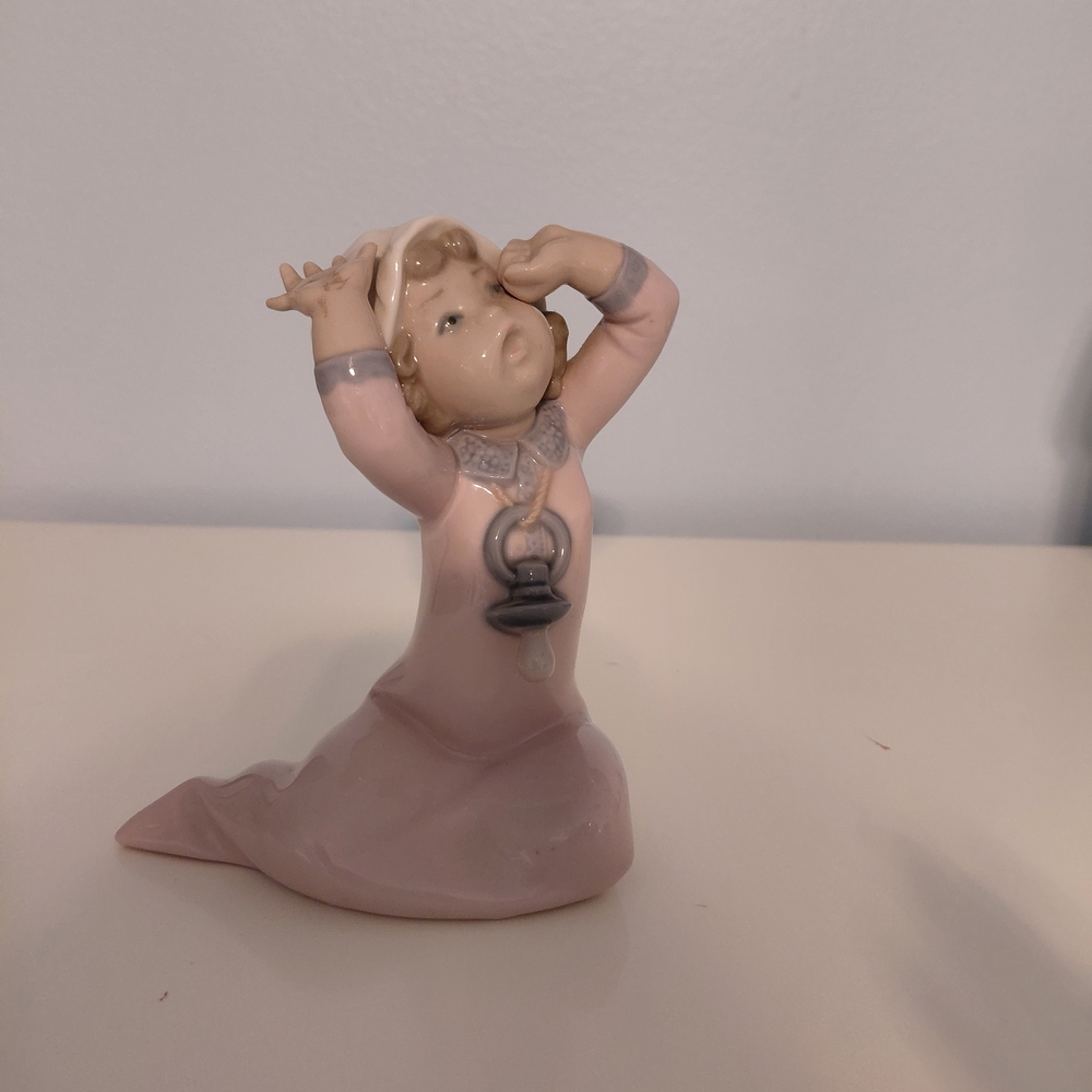Lladro Baby yawning